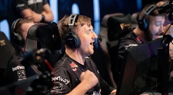 在 VCT 美洲赛季 OFF／／SEASON 2024 期间的所有已知阵容变动