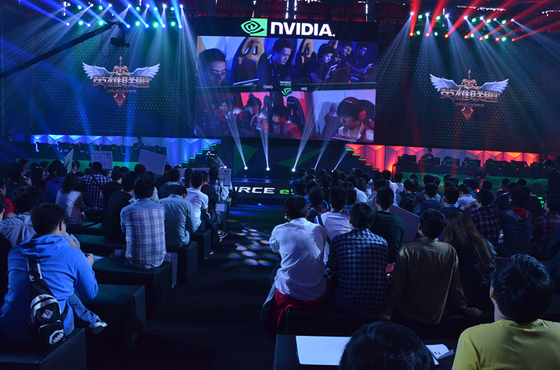 不敌RNG无缘上半区，WE俱乐部赛后发文：“涅槃”